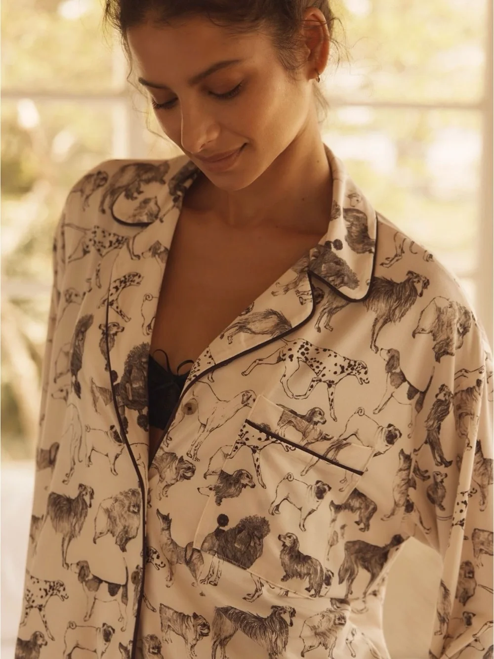 NWT Dog The Lyrebird ModaLuxe Long-Sleeve Pyjama Shirt Cream Dog Print - Picture 4 of 4